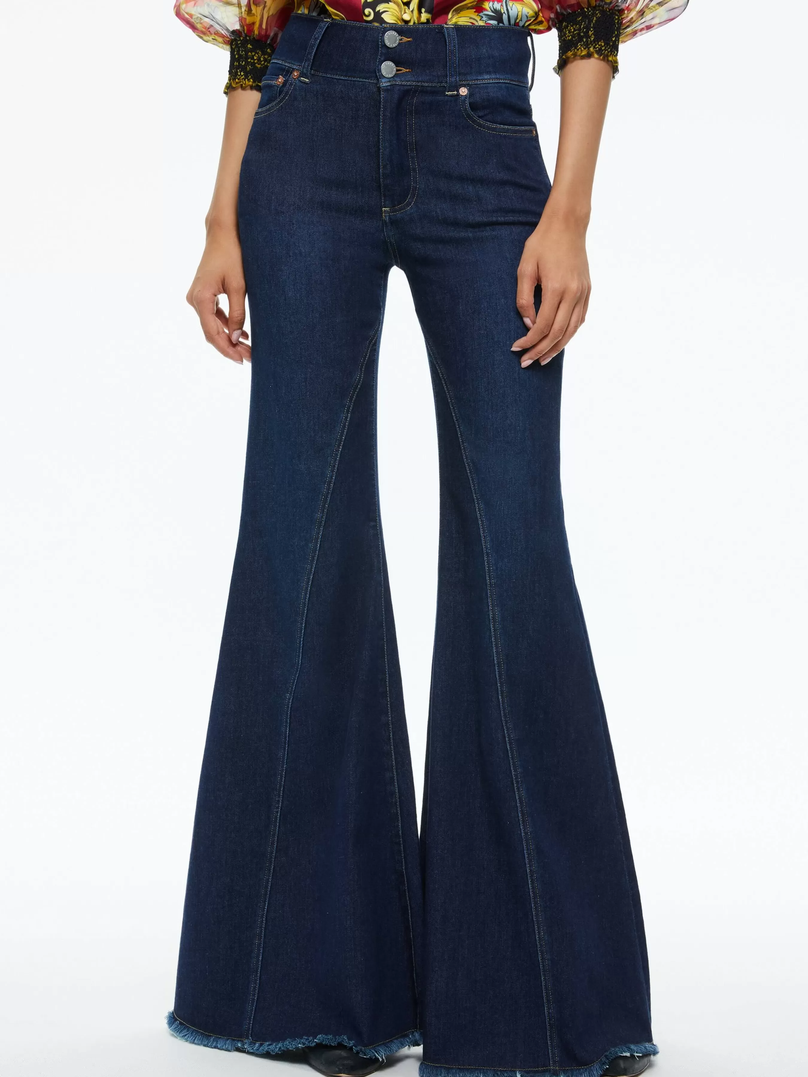 Alice and Olivia BEAUTIFUL HIGH RISE RUFFLE HEM JEAN