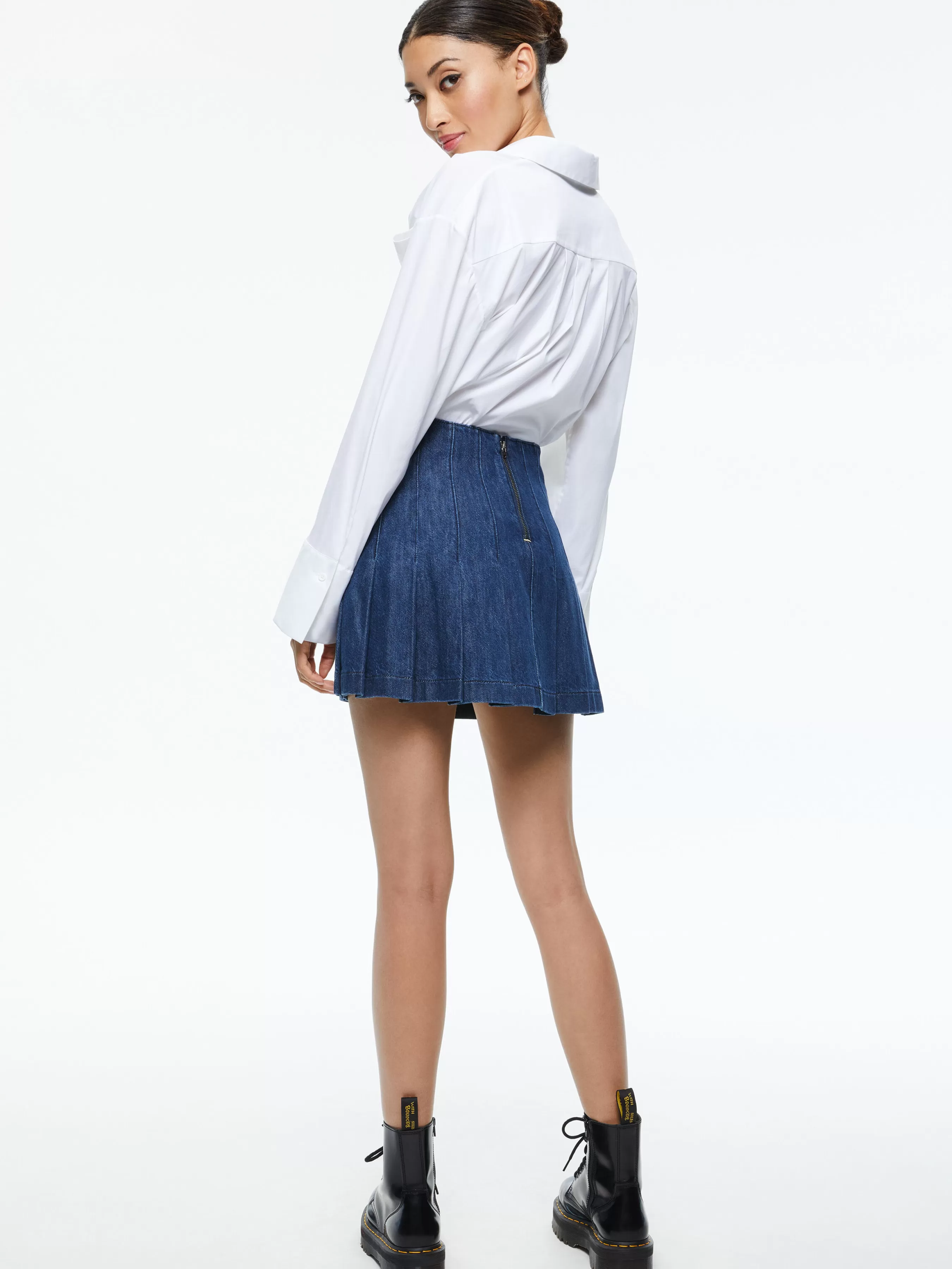 Alice and Olivia CARTER PLEATED DENIM MINI SKIRT