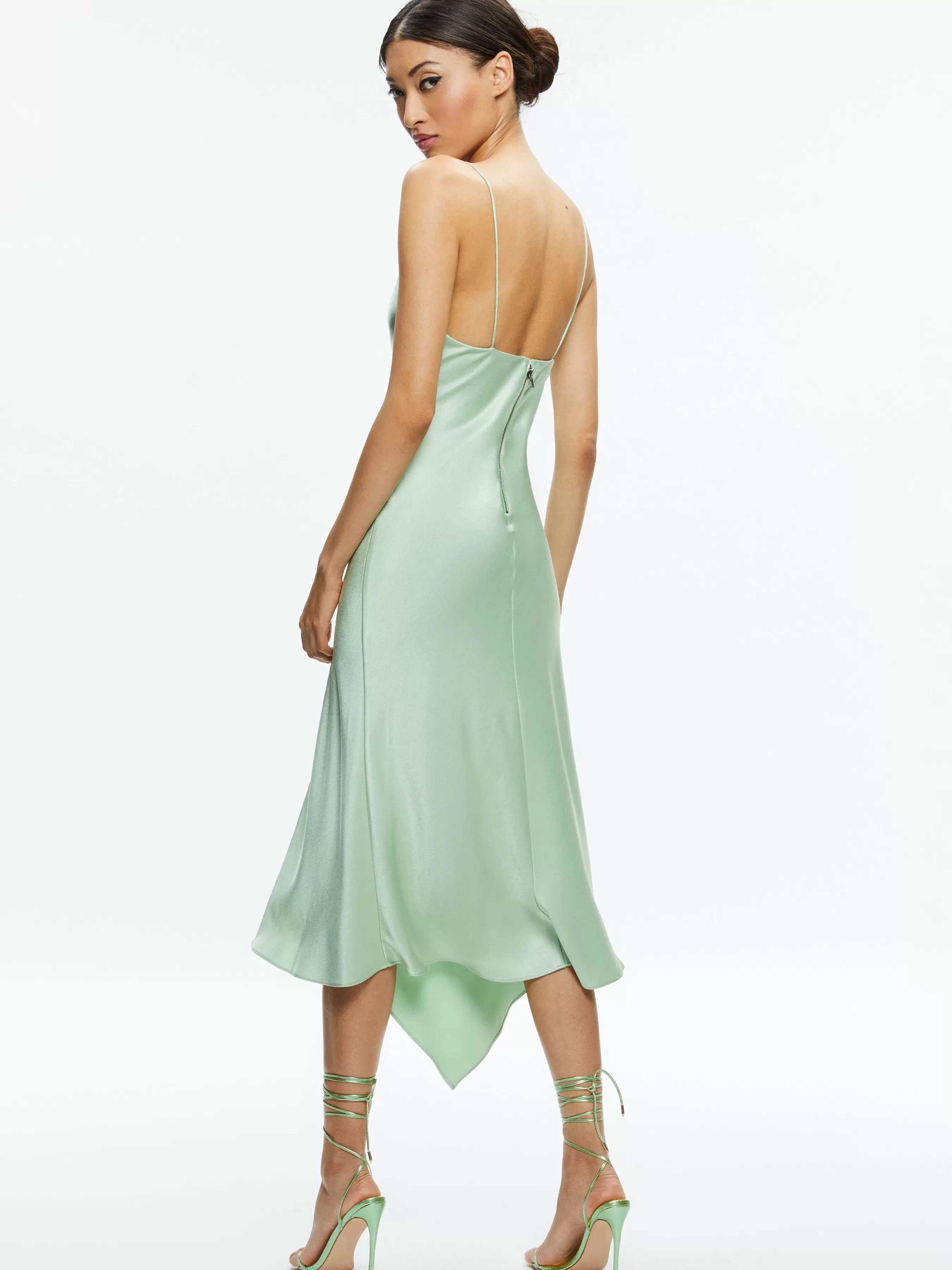 Alice and Olivia HARMONY DRAPEY ASYMMETRICAL MIDI DRESS