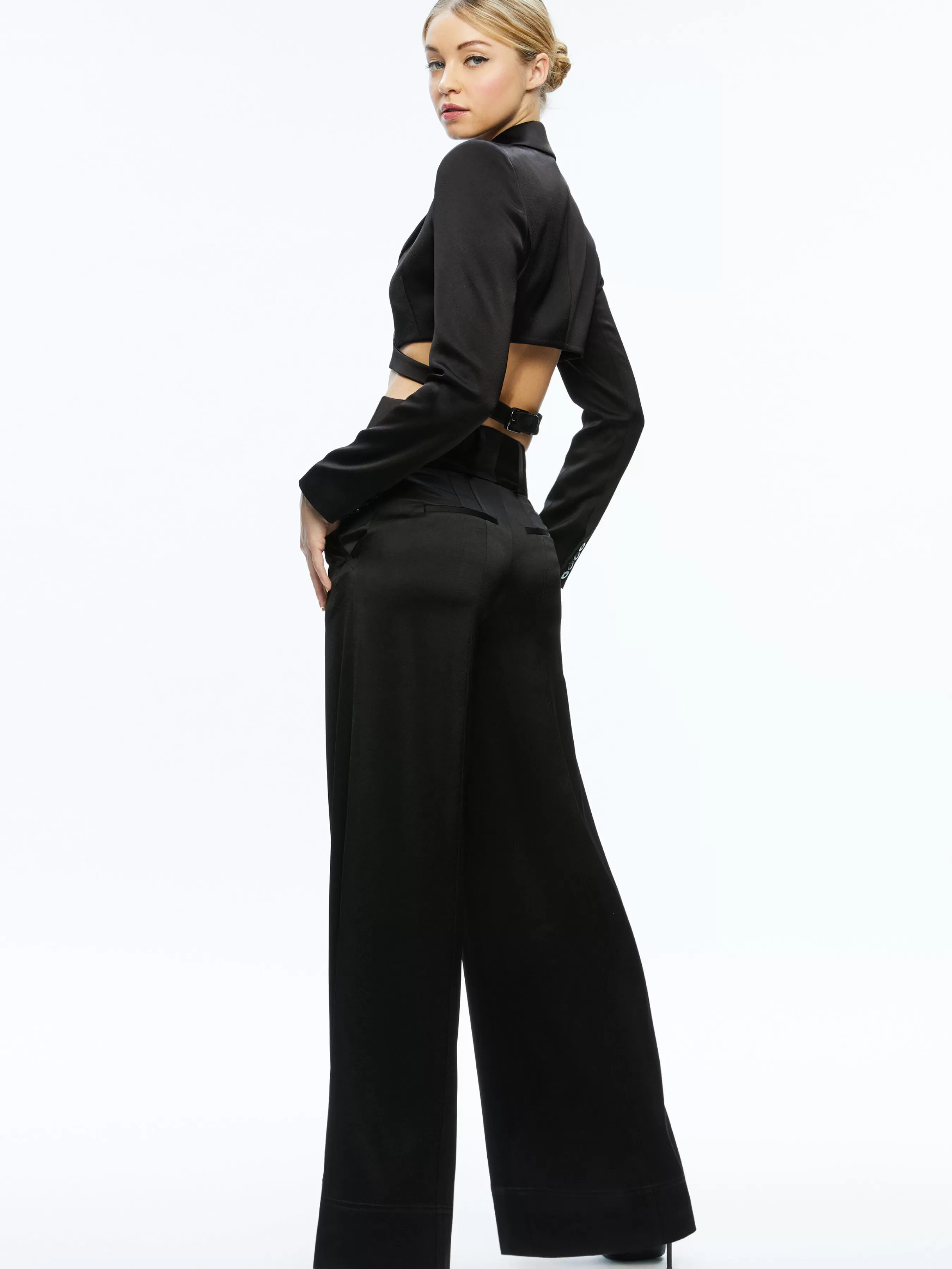 Alice and Olivia LEONE CROPPED WRAP BLAZER + MAME HIGH RISE WIDE LEG PANT