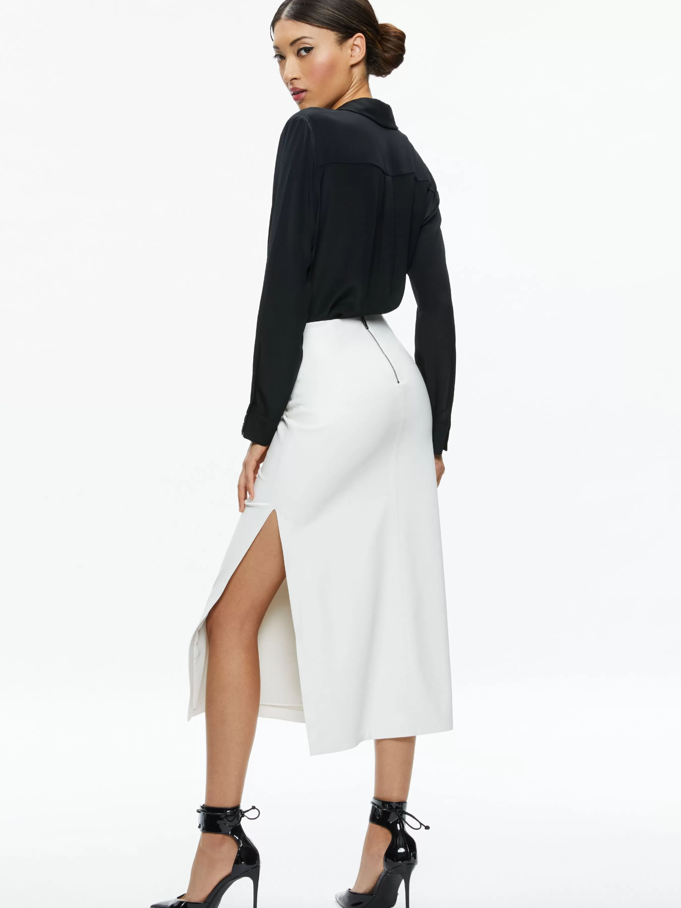 Alice and Olivia MAEVE VEGAN LEATHER MIDI SKIRT