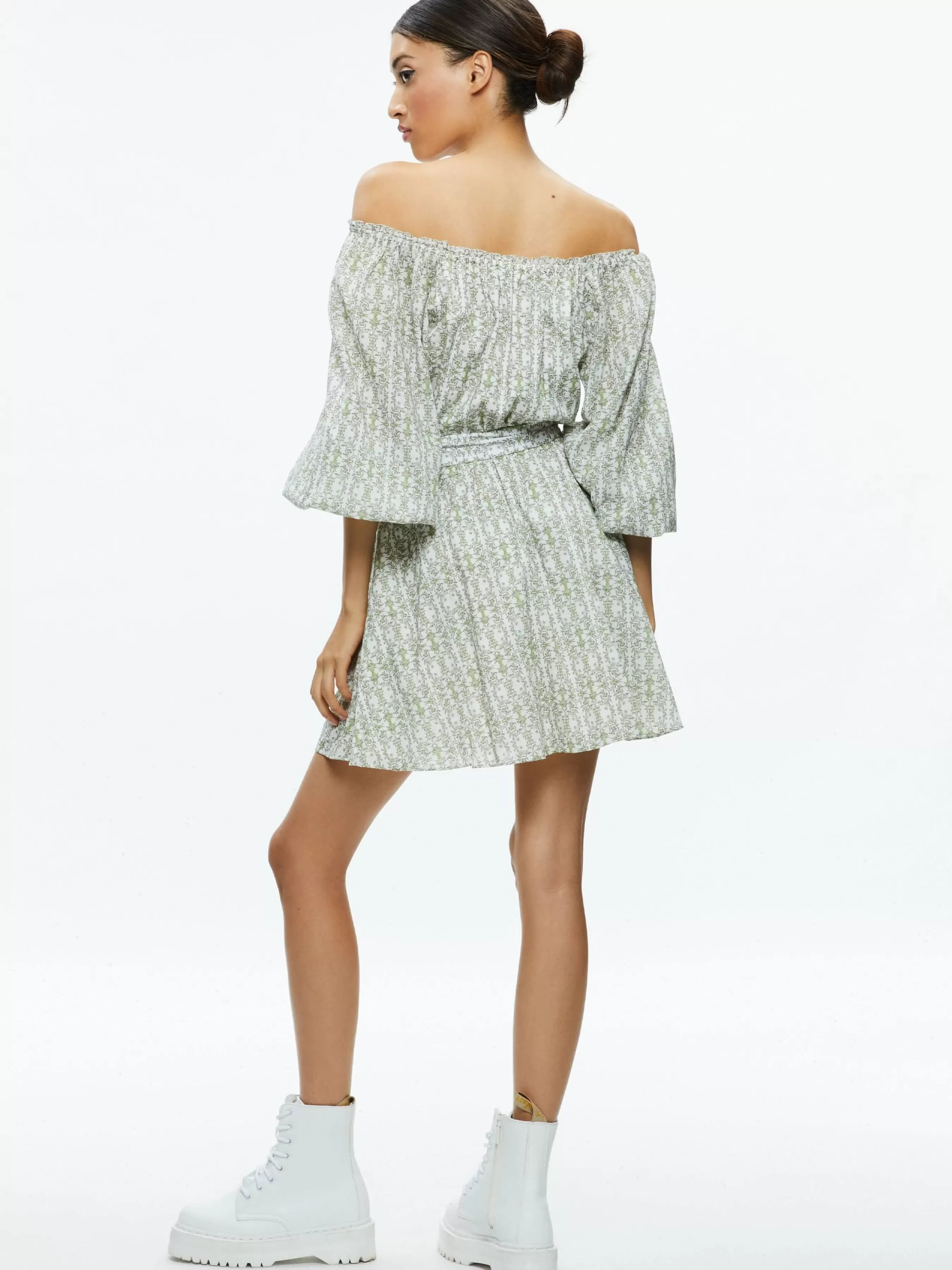 Alice and Olivia MARY OFF SHOULDER MINI DRESS