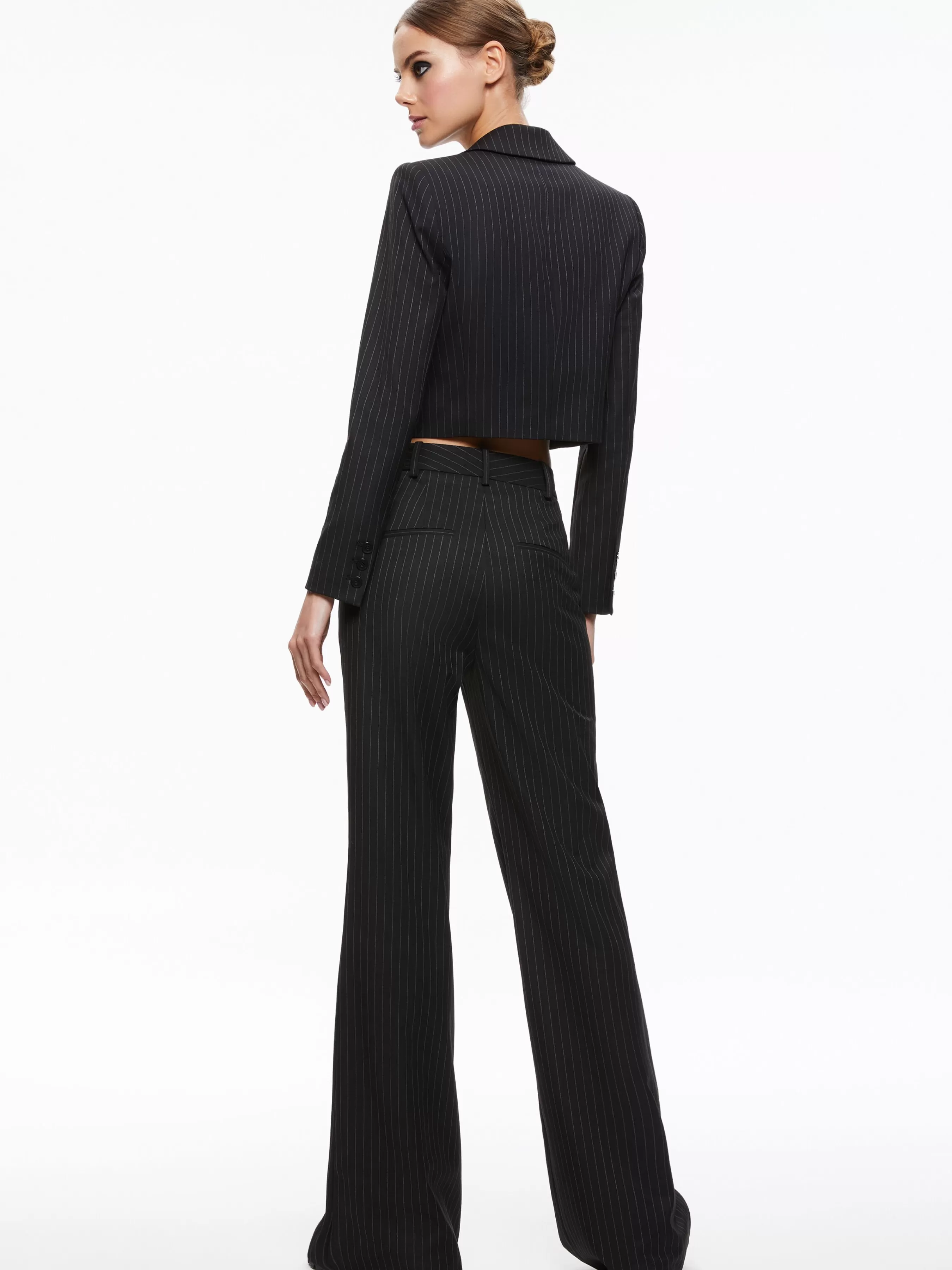 Alice and Olivia MYA CROPPED NOTCH COLLAR BLAZER